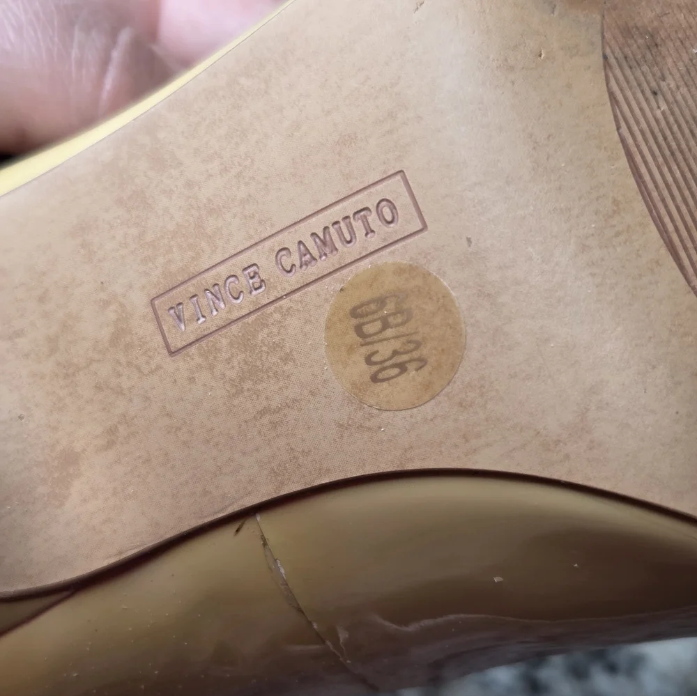 Shoes  Size36.    Vince Camuto - Picture 9 of 11